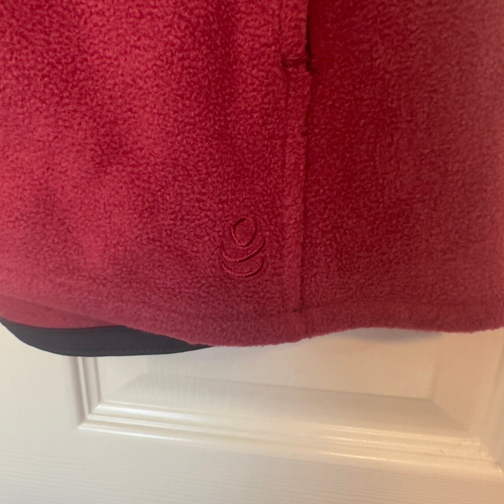 NWOT Cuddl Duds Women’s Full Zip Fleece Vest Red Size M Cranberry Stretch Soft - Picture 4 of 7